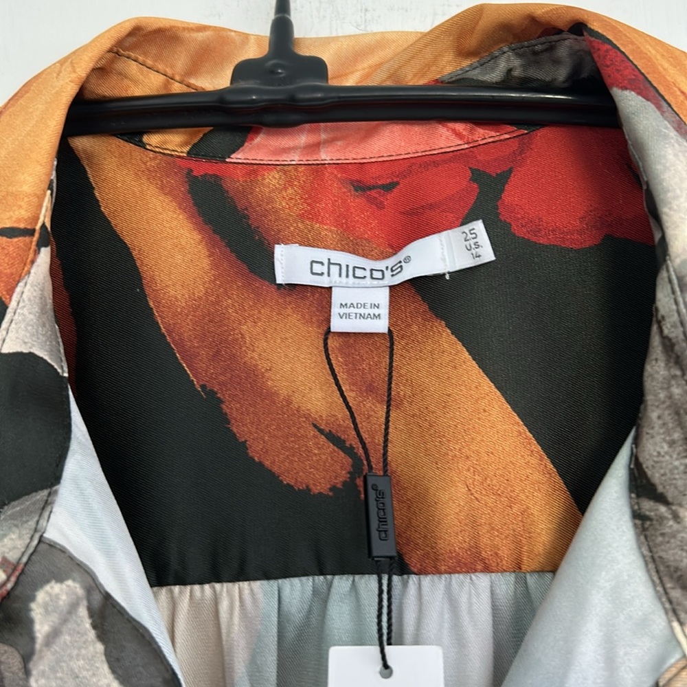 Chico's shirt size 2.5 or large Fall Garden bulk olive gold & red
NWT - Picture 2 of 5